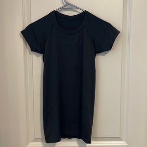 Lululemon Swiftly Tech Top Full Length